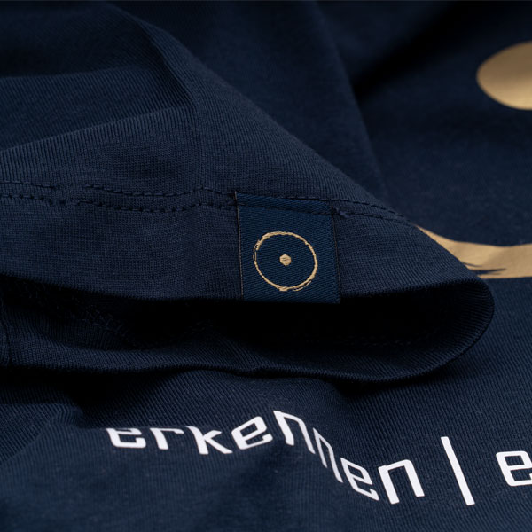 Frauen-T-Shirt im Zeichen der Wahrheit - Bio-Qualität - Blau